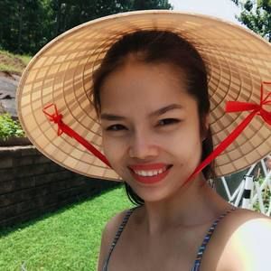 Meet your Posher, Anna